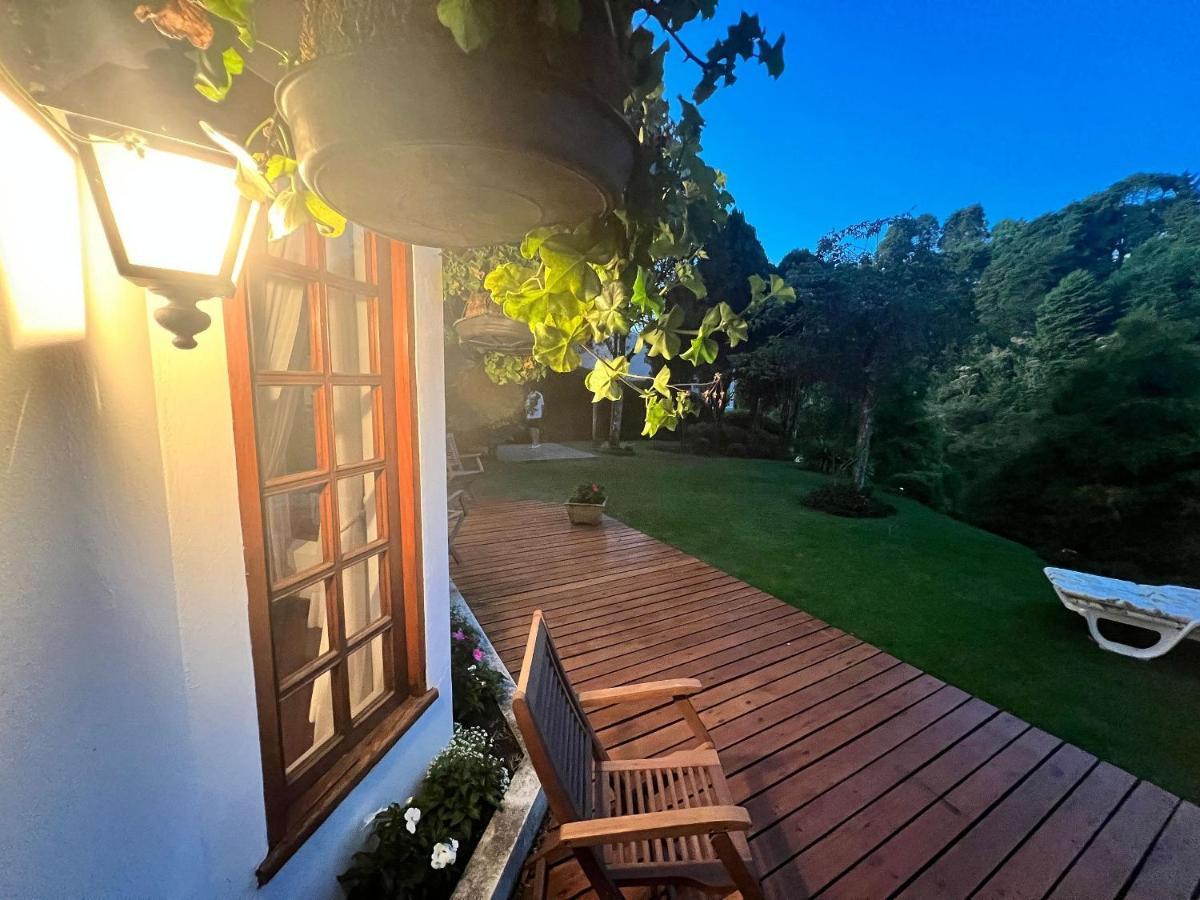 11| Casa Com Lareira Em Campos do Jordão