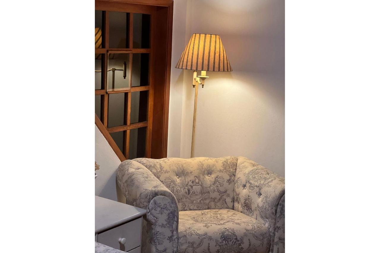 11| Casa Com Lareira Em Casa de férias