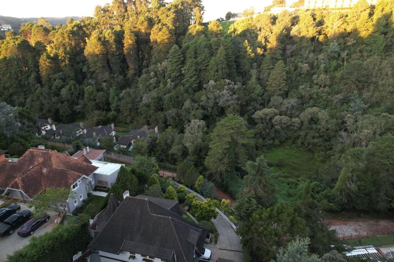 11| Casa Com Lareira Em Campos do Jordão